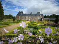 Exposition d'art contemporain "Terre et Fer" aux Arcis