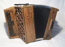 FACTEUR GUAIS ACCORDÉONS - Château-Gontier-sur-Mayenne