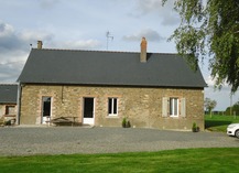 GÎTE LE PLESSIS - Gennes-Longuefuye