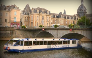 BATEAU CROISIERE LE DUC DES CHAUVIERES - Château-Gontier-sur-Mayenne