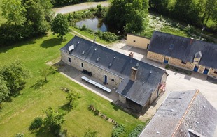 GÎTE ÉTAPE ET SÉJOUR - LE PETIT DOUAILLON - Gennes-Longuefuye