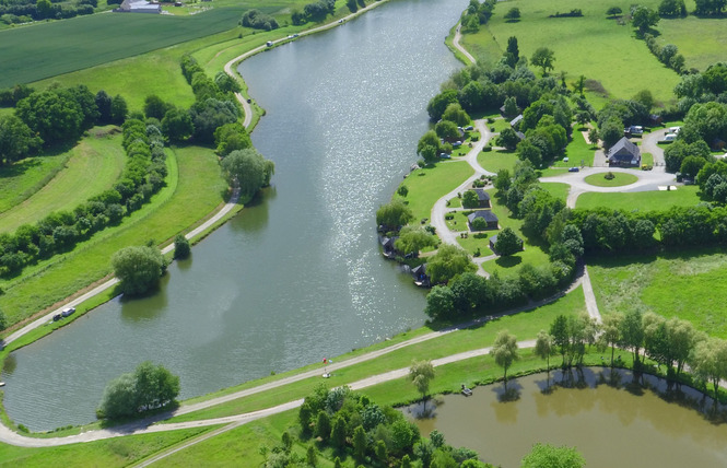 AIRE DE SERVICE CAMPING-CARS 6 - Villiers-Charlemagne