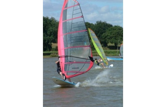 BASE DE LA RINCERIE - ACTIVITES NAUTIQUES 2 - La Selle-Craonnaise