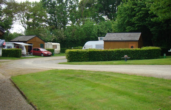 Camping du Village Vacances et Pêche 10 - Villiers-Charlemagne