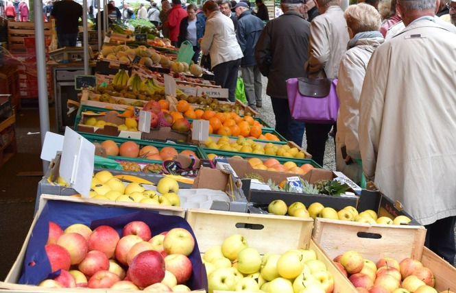 MARCHÉ DE MESLAY-DU-MAINE 2 - Meslay-du-Maine