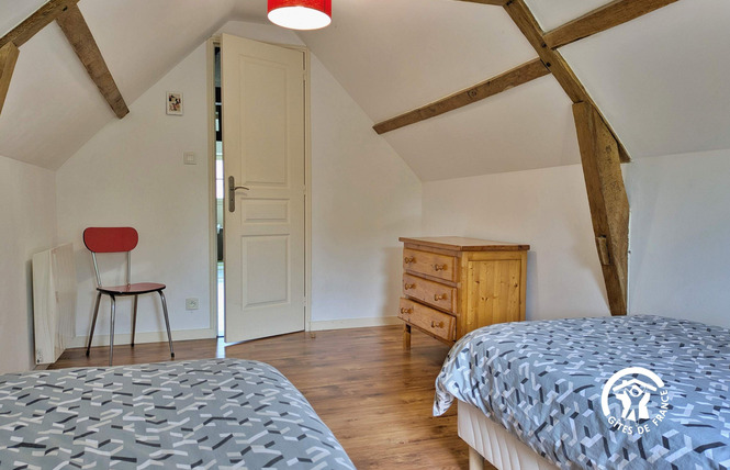 LA ROCHE, JUSQU'À 4 PERSONNES 24 - La Roche-Neuville