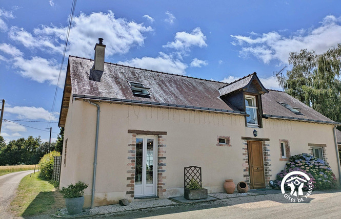 LE VERGER, 6 PERSONNES 42 - Marigné-Peuton