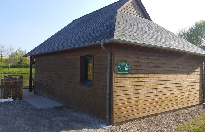 CHALET LA TANCHE, LES PIEDS DANS L'EAU, 5-7 PERS 19 - Villiers-Charlemagne