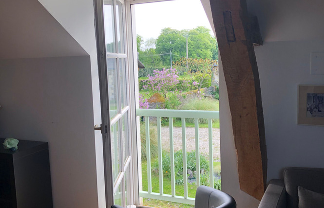 GÎTE DE LA HOUZARDIÈRE, JUSQU'À 7 PERS 37 - Bazougers