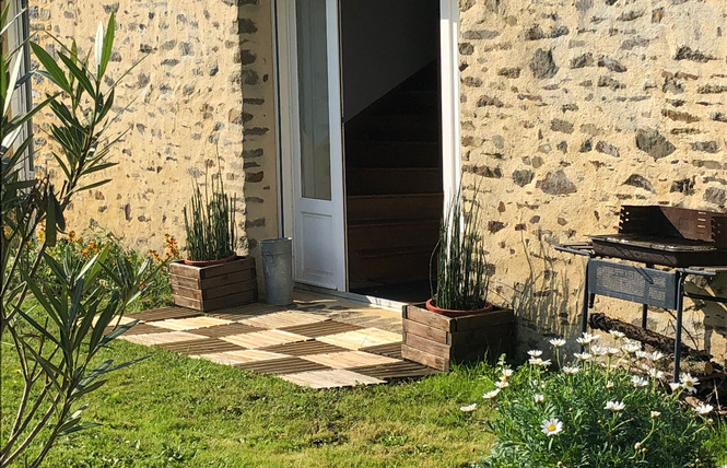 GÎTE DE LA HOUZARDIÈRE, JUSQU'À 7 PERS 38 - Bazougers