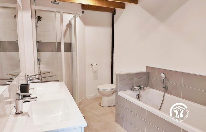 LES DEUX PUITS, JUSQU'À 11 PERSONNES 25 - Saint-Poix