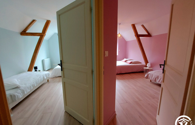 GRAND GÎTE DE LA PRÉE DU ROC, 15 PERS 45 - La Roche-Neuville