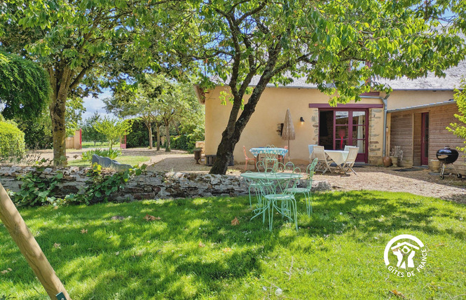 DOMAINE DES MAZURES, 17 PERSONNES 34 - Niafles
