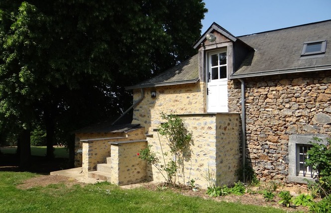 CHAMBRES D'HOTES LE ROCHER 7 - La Bazouge-de-Chemeré