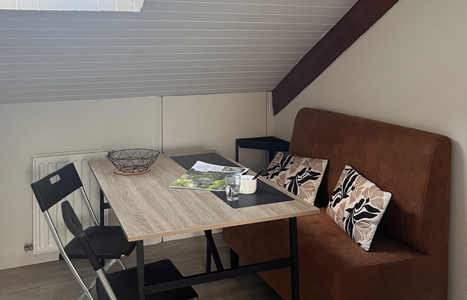 Gîte de la Renazaie (appartement 1er étage) 2 - Saint-Martin-du-Limet