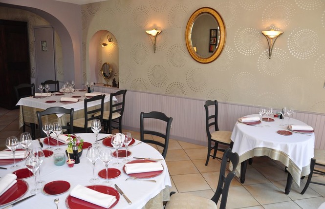 RESTAURANT L'AMPHITRYON 1 - Coudray