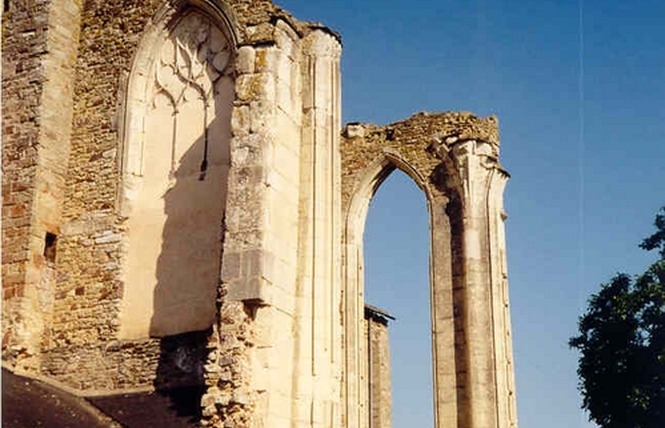 Abbaye de la Roe 2 - La Roë