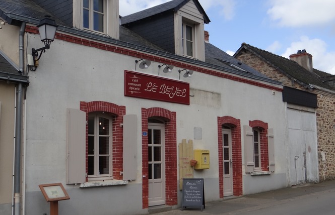 LE BEYEL AU VILLAGE 1 - Origné