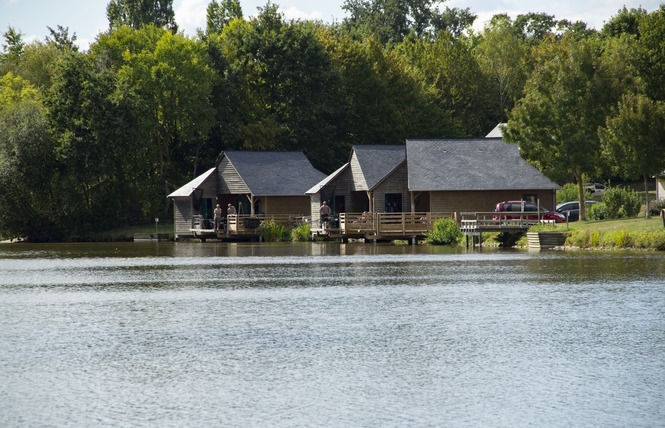 Camping du Village Vacances et Pêche 1 - Villiers-Charlemagne