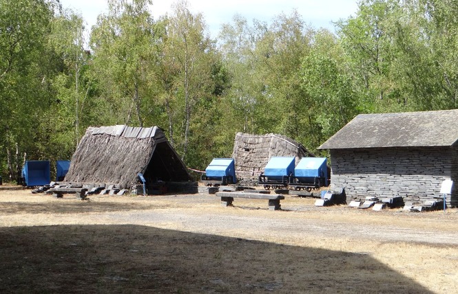 MUSEE DE L'ARDOISE  ET DE LA GEOLOGIE 6 - Renazé