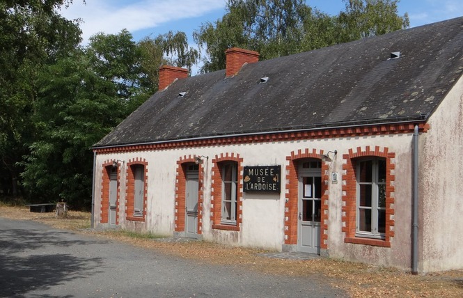 MUSEE DE L'ARDOISE  ET DE LA GEOLOGIE 3 - Renazé