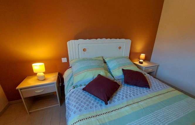 GITE LE LOGIS DU CLAIRAY 26 - La Roche-Neuville