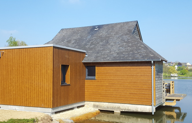 Chalet Le Brochet, les pieds dans l'eau, 5-7 pers 1 - Villiers-Charlemagne