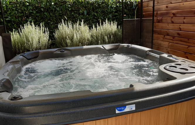 LES RAVALIÈRES 30 - Livré-la-Touche