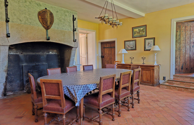 Pavillon de l'aile ouest du Château de Craon 10 - Craon