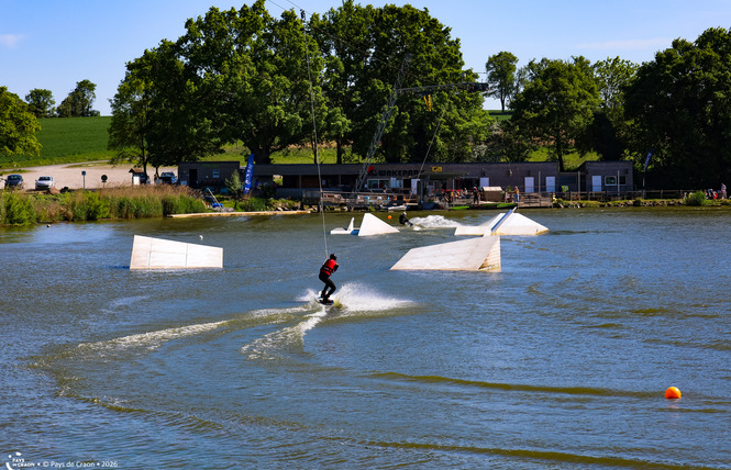 Session wakeboard privée femmes 2 - La Selle-Craonnaise