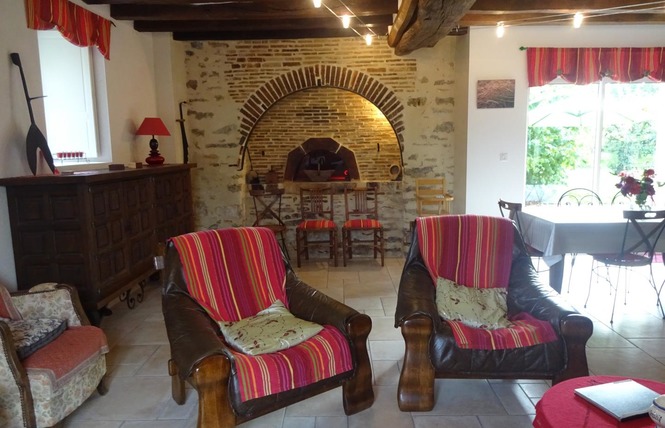 GITE LE VERGER 15 - Marigné-Peuton