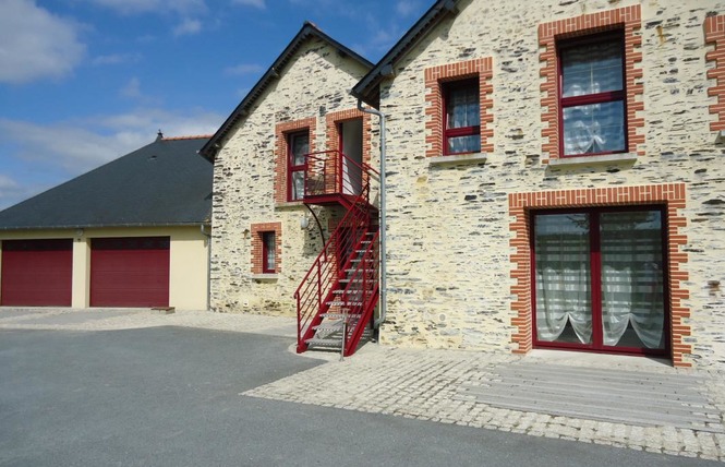 CHAMBRES D'HÔTES - BEL AIR 13 - La Selle-Craonnaise