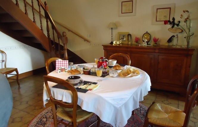 CHAMBRE D'HOTES LA CHEVRAIE 8 - Meslay-du-Maine