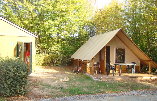 Camping du Village Vacances et Pêche 12 - Villiers-Charlemagne